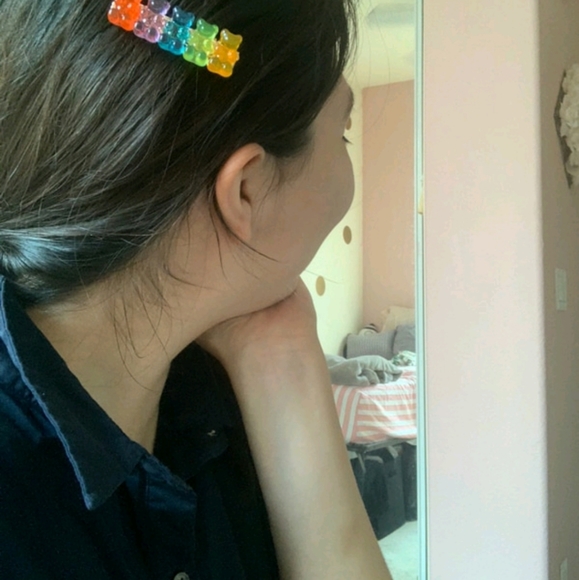 Jelly bear hair clips measuement included - Picture 3 of 7